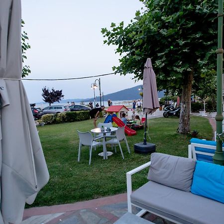 Amalia Mare Sea View Apartment Nea Vrasna Luaran gambar