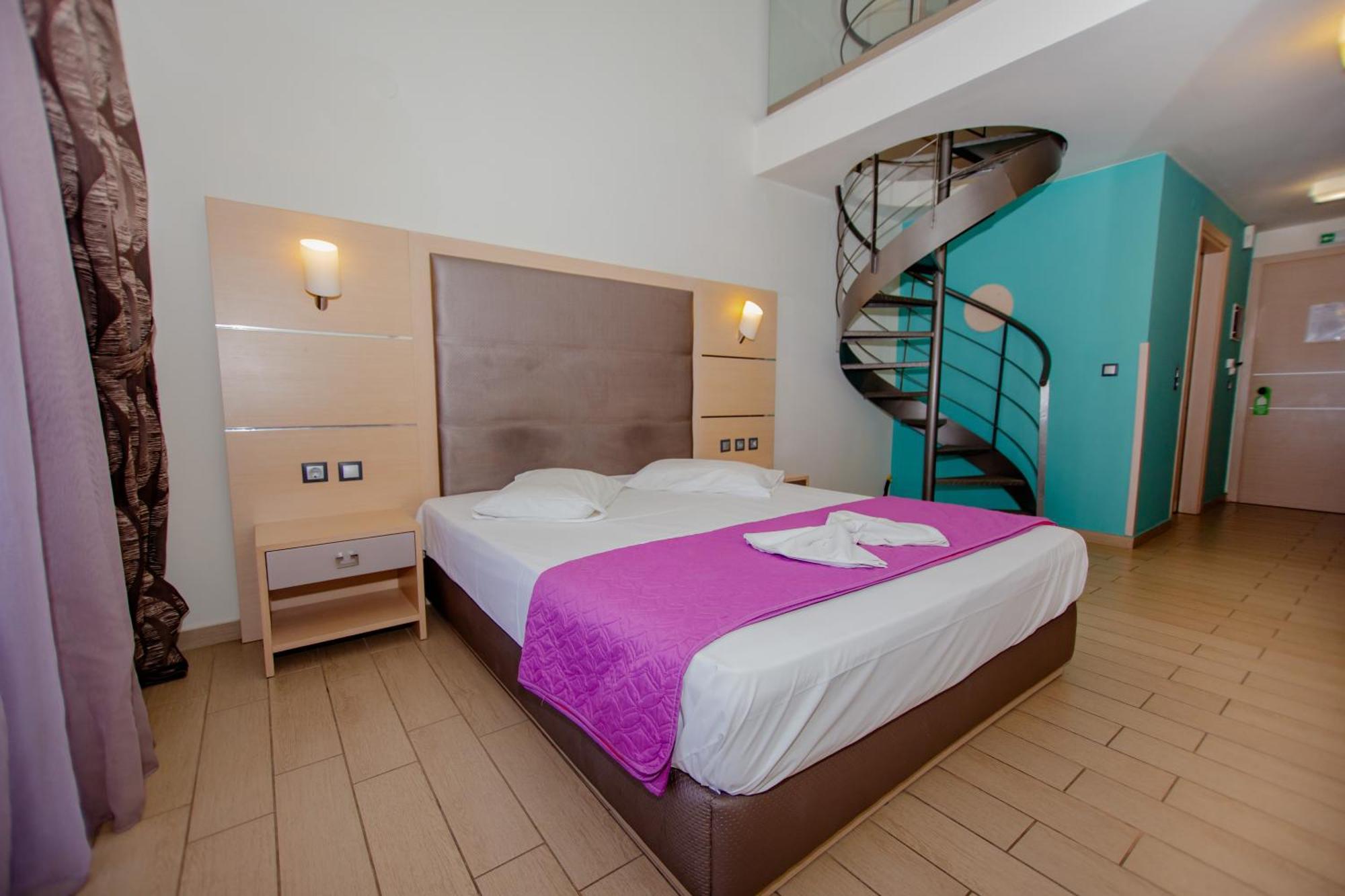 Amalia Mare Sea View Apartment Nea Vrasna Luaran gambar
